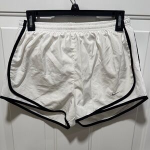 Nike Women's White and Black Tempo shorts